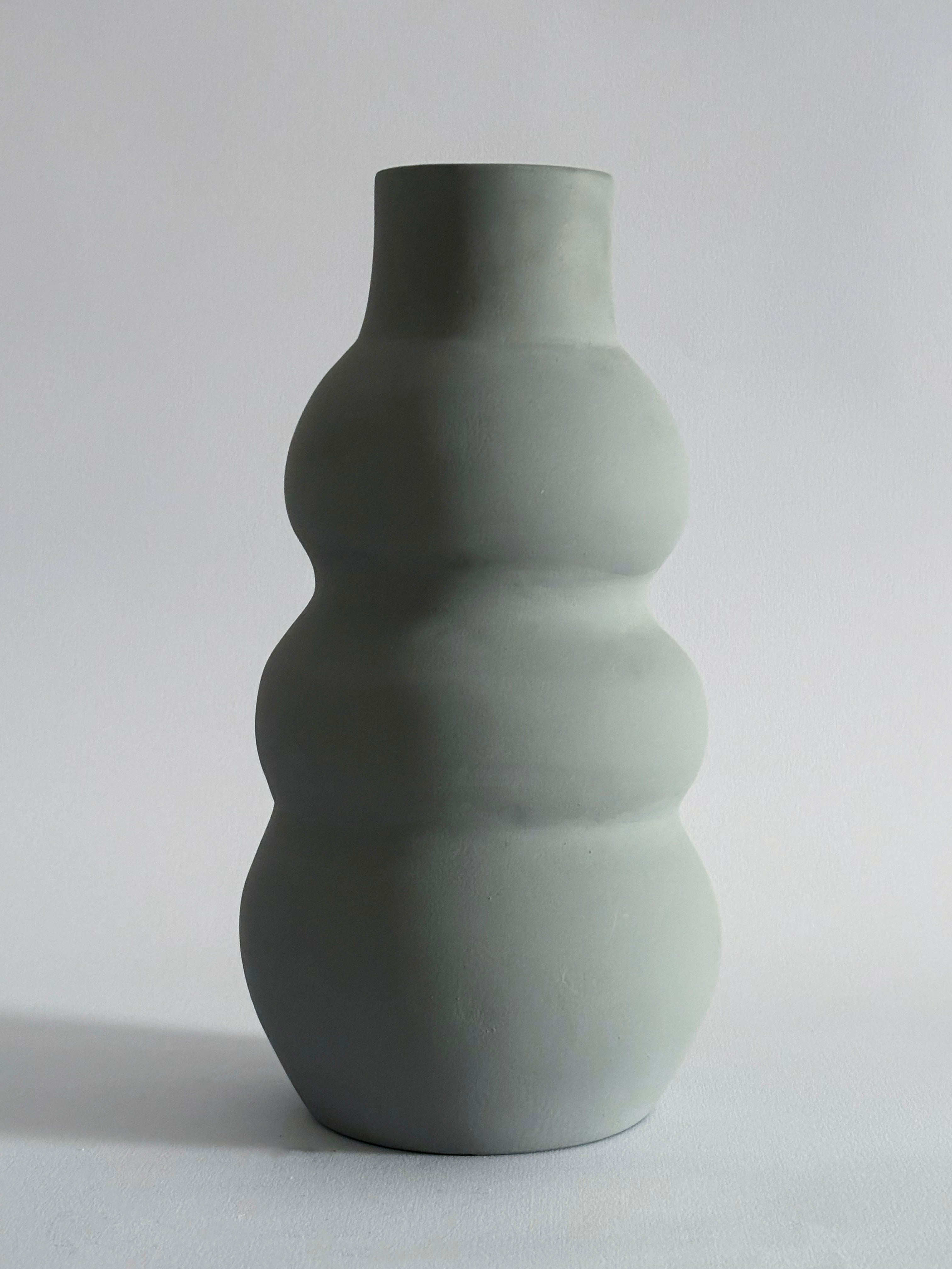 Capsule Vase