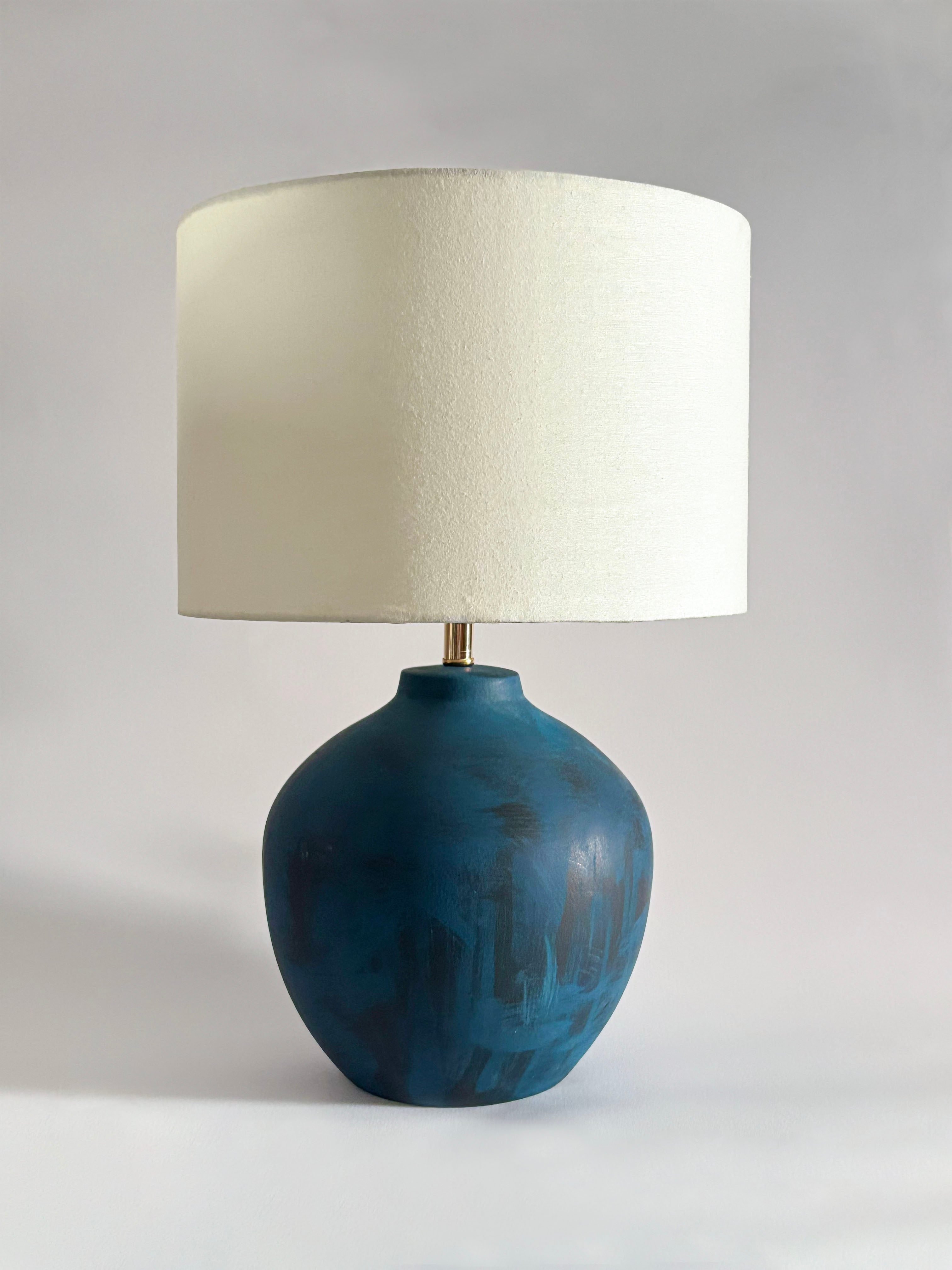 Luna Midnight Lamp